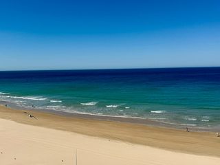 Piso en Paseo Marítimo - San José - La Laguna. Exclusiva vivienda con gran terraza y plaza de garaje en primera