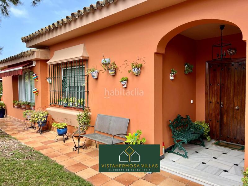 Foto b4b75f74-03fd-45d1-beb4-da5c32be3e57. Chalet mit heizung parking pool in Vistahermosa Puerto de Santa María (El)