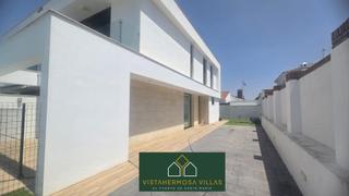 Doppelhaus en Fuentebrava. Chalet pareado en fuentebravia