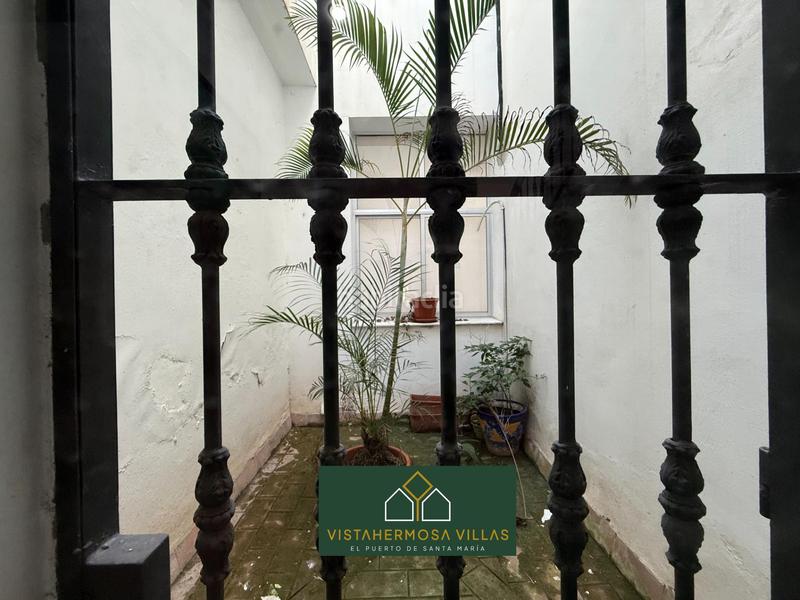 Foto f6b1ee32-2aaa-4894-9610-cc23551ea0df. Casa a Casco Histórico - Ribera del Marisco Puerto de Santa María (El)