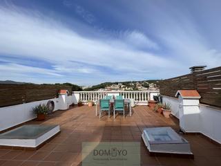 Casa adossada  Napols. Sant feliu de guxolscasa