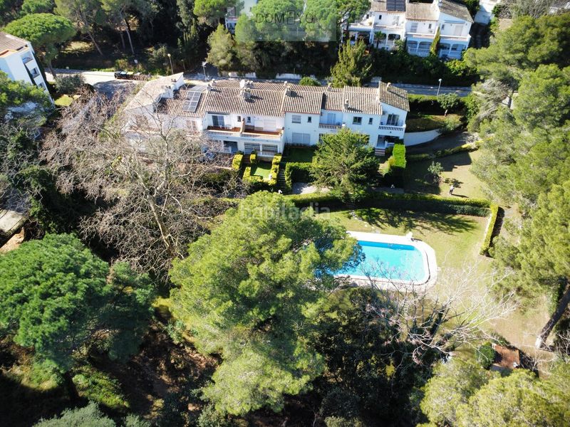 Foto b05c89b5-a04e-45e4-9237-ffaa25040970. Casa adossada amb calefacció aparcament piscina a Platja d´Aro
