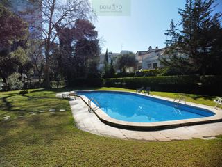 Casa adossada a Los Pinos-Politur
