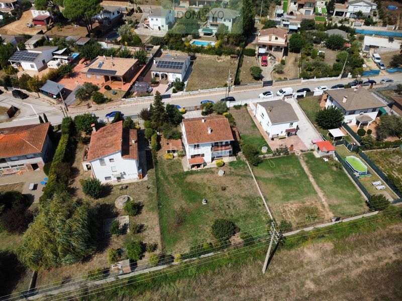 Foto fc09f1aa-ced4-4570-b802-cc42a8997918. Casa amb calefacció aparcament a Caldes de Malavella