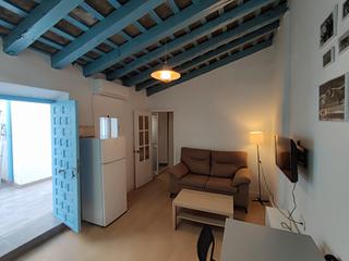 Location Appartement  Calle cielo. Alquiler anual  zona centro
