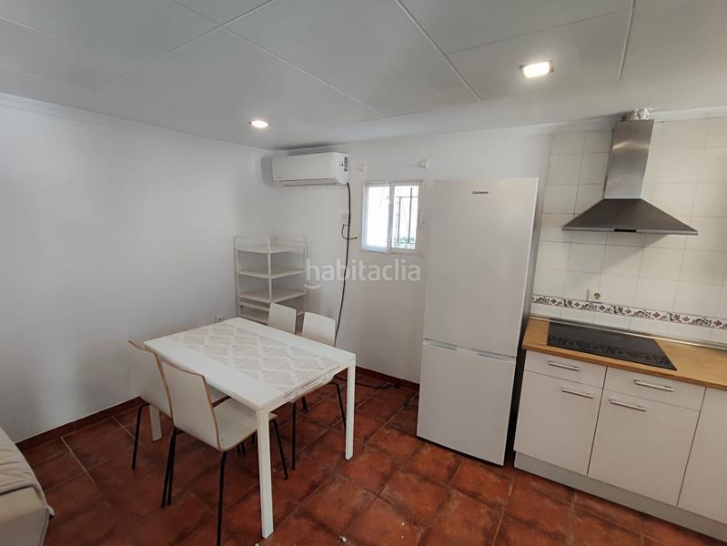 Foto f46703c8-726b-41c2-baf8-7ccb6d686ca0. Alquiler piso alquiler anual en zona Centro en Centro Puerto de Santa María (El)