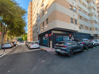 Lloguer Local Comercial a Velázquez 9. Local de 170 m2 en alquiler