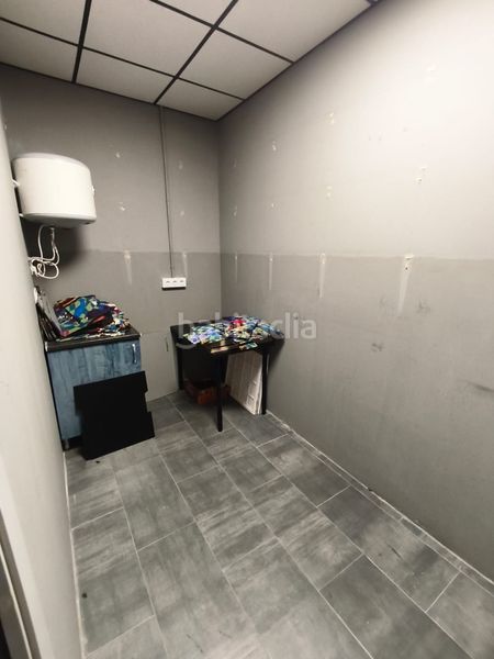 Foto d6332293-f138-4927-90a3-35d098cf62d0. Lloguer local comercial a velázquez 9 a Paseo Marítimo - San José - La Laguna Cádiz