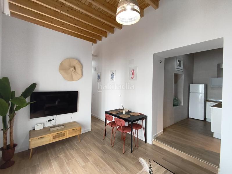 Foto f842a129-854f-4cbe-be3a-9bd547123e52. Alquiler apartamento alquiler anual calle cielo en Puerto de Santa María (El)