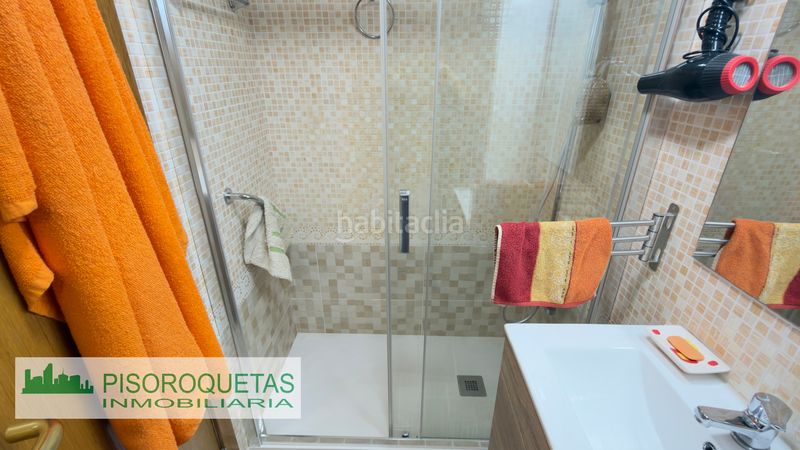 Foto f14ebbae-65db-4ccf-b223-123211cf7ce7. Pis amb calefacció piscina a Las Salinas Roquetas de Mar