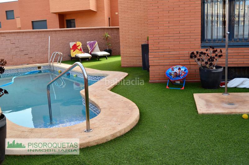 Foto 21383c2a-3eb7-49d5-bbb2-667c7c5302d9. Xalet amb aparcament piscina a Las Salinas Roquetas de Mar