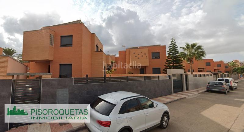 Foto 556fe961-5303-4cd9-8048-fd7e9d7c3928. Xalet amb aparcament piscina a Las Salinas Roquetas de Mar