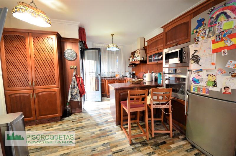 Foto 6b0444f5-388f-4170-9ea1-18201044838e. Xalet amb aparcament piscina a Las Salinas Roquetas de Mar