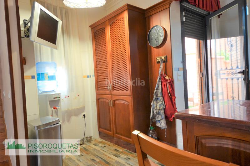 Foto cb76fcf1-8c60-40eb-893e-bac4b5fe5e07. Xalet amb aparcament piscina a Las Salinas Roquetas de Mar