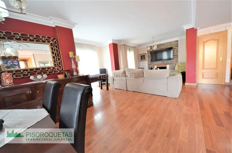 Foto dc37bb61-72eb-40d1-be1d-ca99b32b13e5. Xalet amb aparcament piscina a Las Salinas Roquetas de Mar