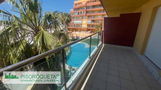 Flat in Avenida josé amat benavides 51. Residencial santa ana. su piso! de vacaciones todo el año!