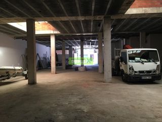 Local Comercial en Zona Fernández Labreda