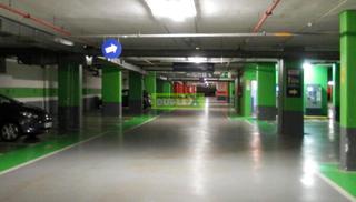 Car parking in Zona Fernández Labreda