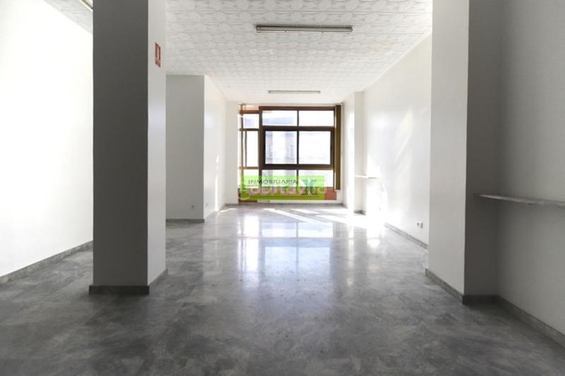 Foto 4d51ab3e-cf30-40be-89d2-9f6ca7913dd0. Alquiler oficina en Zona Fernández Labreda Pontevedra