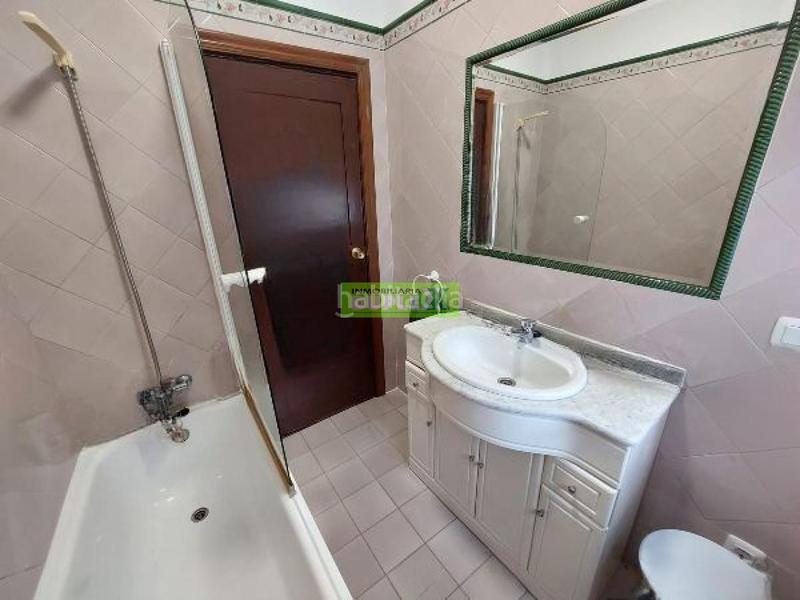 Foto 5b573628-6888-43a7-b4fb-3b10781c36ec. Casa con riscaldamento in Zona de Plaza de Barcelos Pontevedra