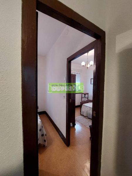 Foto f0bb8f75-78e9-448b-ad1b-14deb9af41f8. Casa con riscaldamento in Zona de Plaza de Barcelos Pontevedra