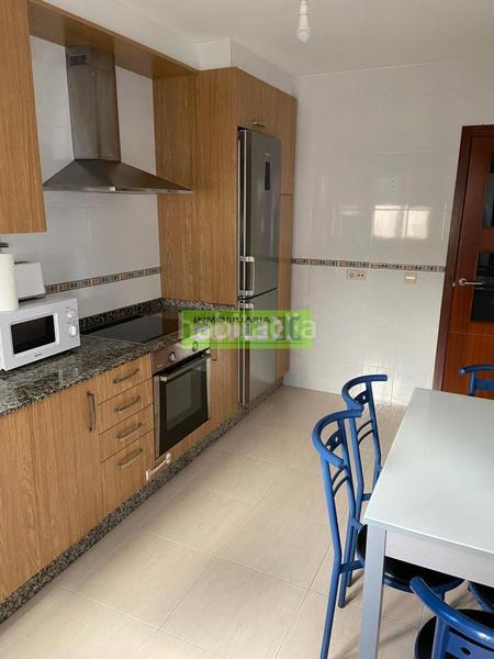 Foto b12e5c82-2dfe-487c-9b09-aae46aa4f87f. Appartamento con riscaldamento parcheggio in o burgo - campus universitario Pontevedra