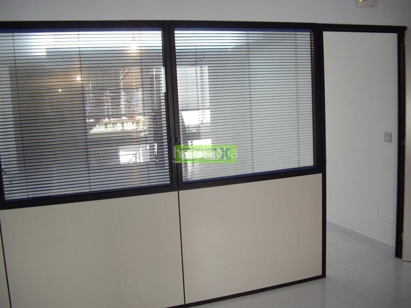 Foto 8663f7ca-bbcd-458e-b2e0-4e343f9245cc. Local comercial en Zona de Plaza de Barcelos Pontevedra
