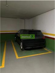 Aparcament cotxe a Zona de Plaza de Barcelos