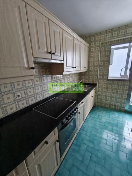 Foto b48090ee-0cd4-4b44-b437-202c07df1bdd. Alquiler piso en Centro - Echegaray Pontevedra