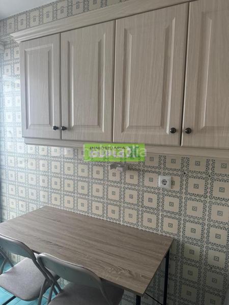 Foto f9baef2f-bee1-4913-a2f4-da2bcadd4f0b. Alquiler piso en Centro - Echegaray Pontevedra