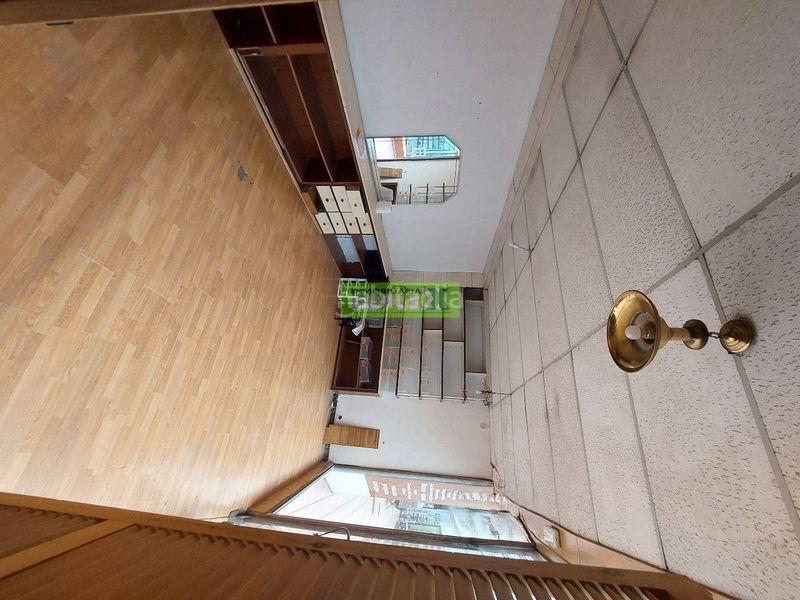 Foto 124d442f-ff2f-4040-9d19-86152302264a. Rent business premise in Centro - Echegaray Pontevedra