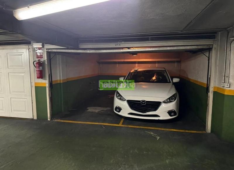 Foto e971e018-ad2d-4404-81b9-fe7d3065d450. Parking coche en Zona de Plaza de Barcelos Pontevedra