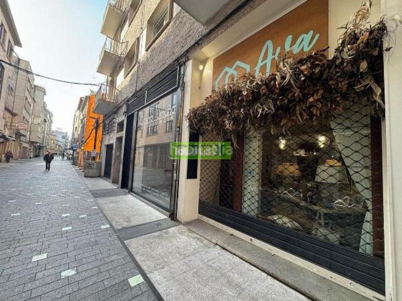 Foto 6b60a0fb-2a35-4877-bb5d-c62e09cdfa69. Local comercial en Zona de Plaza de Barcelos Pontevedra