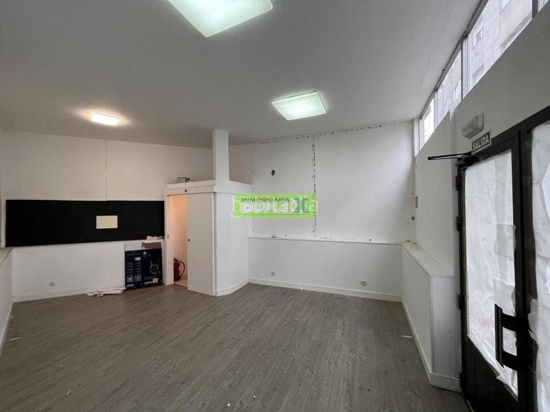 Foto 8db42982-d5e0-4d0f-bcd2-05086409faee. Alquiler local comercial en Centro - Echegaray Pontevedra