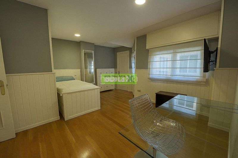 Foto 03497b9c-3bbe-4b69-984d-0f0a3d7da1d1. Piso en Centro - Echegaray Pontevedra