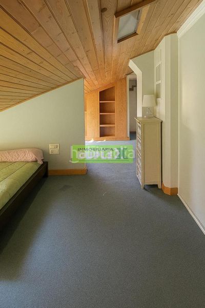 Foto 6cfb9110-5155-4425-94bf-5800364a58a9. Piso en Centro - Echegaray Pontevedra