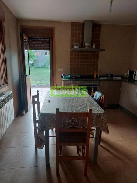 Foto 07430ac8-99a6-4617-8880-bcabe684972d. House with heating parking in Parroquias Rurales Pontevedra