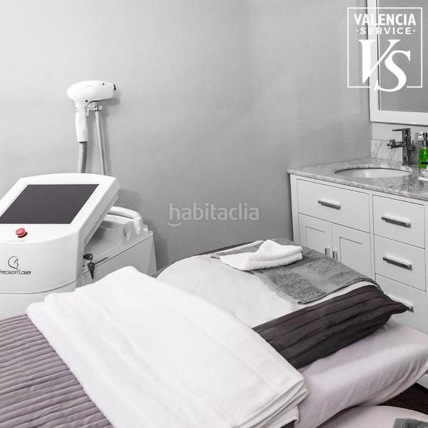 Foto a647da71-1623-4657-ad5f-66bc327e2594. Pas-de-porte local commercial dans Arrancapins Valencia