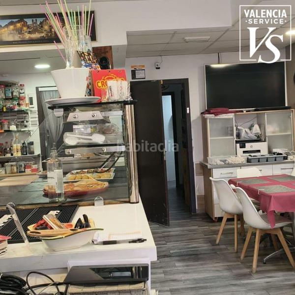 Foto 73d9b536-75a2-422c-a3bf-6e971f075404. Traspaso local comercial 0764 restaurante pizzería cafetería en la zaidiaprimado reig en Valencia
