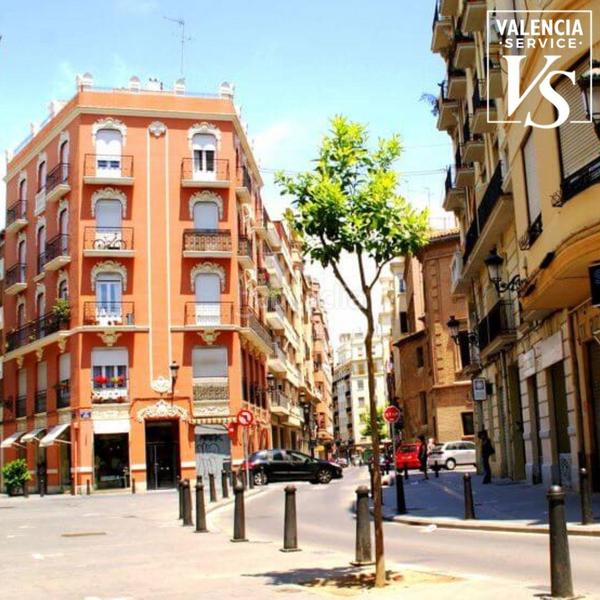 Foto 46481823-40e8-4fc2-af02-f836869ce3d9. Pas-de-porte local commercial dans Russafa Valencia