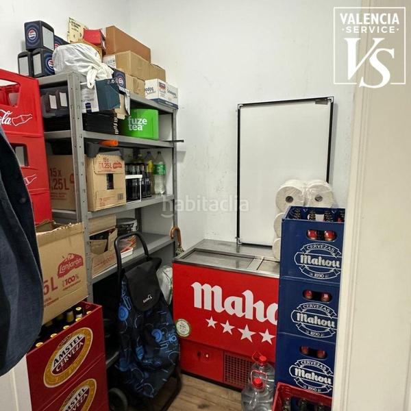 Foto b20715ff-1b30-45bc-bb77-b9a93823ea84. Pas-de-porte local commercial dans Sant Antoni Valencia