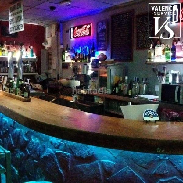 Foto 4d459575-86ec-41f9-985d-e1052dc86deb. Traspaso local comercial 0757 pub en zona blasco ibáñez en Valencia