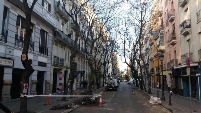 Foto f0193dc7-b769-4c85-b649-0aae434b4bd5. Traspàs local comercial a Gran Via Valencia