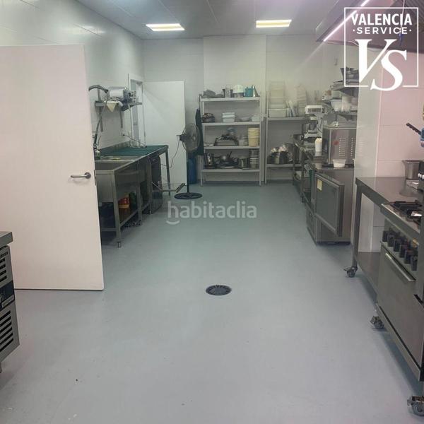 Foto b528f668-d27a-401e-b041-8e38c577dc86. Traspaso local comercial 0780 reservado negocio de comida para llevar en benimaclet en Valencia