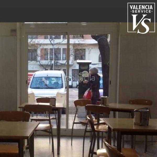 Foto d3a6dd1a-f8df-4187-9231-c09f1b81ebcf. Traspaso local comercial 0766 cafetería bar en el exampleruzafa en Valencia