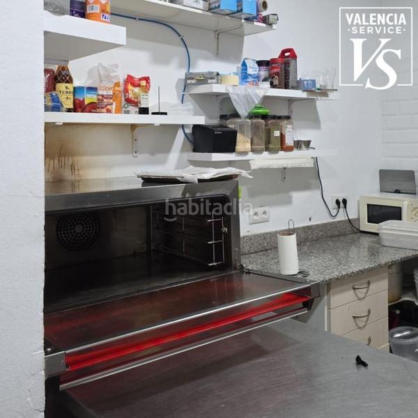 Foto 167bc2d4-d4e9-4251-82f9-e4ee188ed2f7. Traspàs local comercial a La Petxina Valencia
