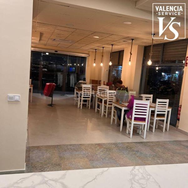Foto 8fc16f70-44ea-49b5-a675-911e360818f8. Traspaso local comercial 0812 fantástica pizzería en zona blasco ibáñez algiros en Valencia