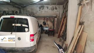 Parking voiture  Calle monetejurra