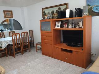 Casa  Calle g escoles cristianes. Casa de varias plantas en el centro de benicarló  amueblada y li