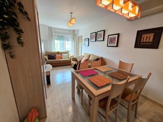 Pis  Partida solaes. Piso junto al mar con terraza, piscina y parking en benicarl